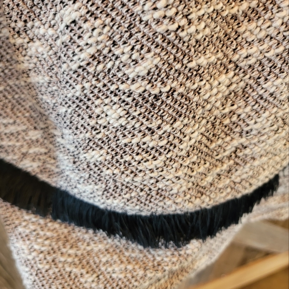 LOGO BY LORI GOLDSTEIN BOUCLE COATIGAN W/FRINGE DETAIL GRAY medium M - Picture 3 of 10